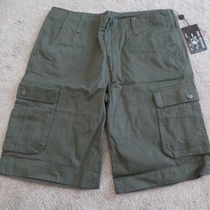 NEW Men's True Religion Cargo Shorts in Army Green